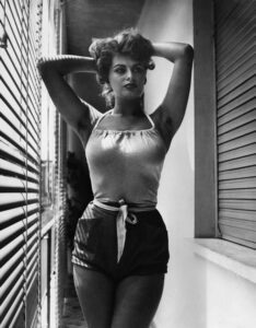 Sophia Loren 23