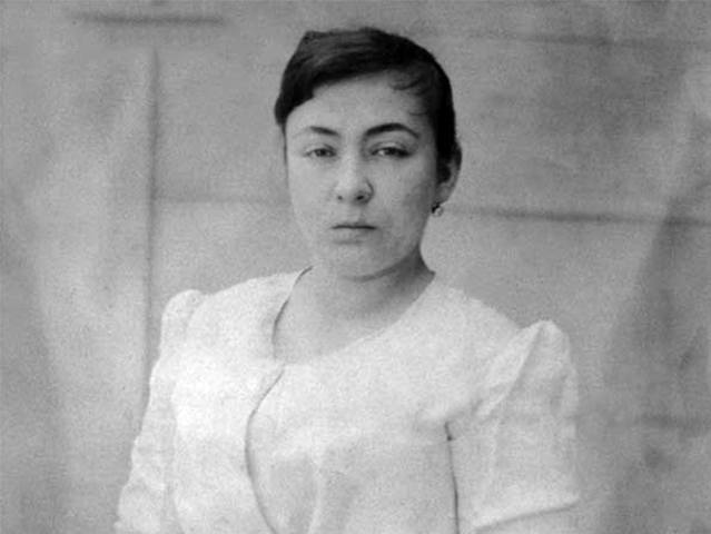 Fatma Aliye 0